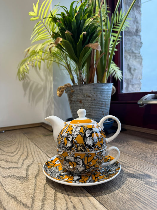 Tu Mundo Yellow tea pot for one